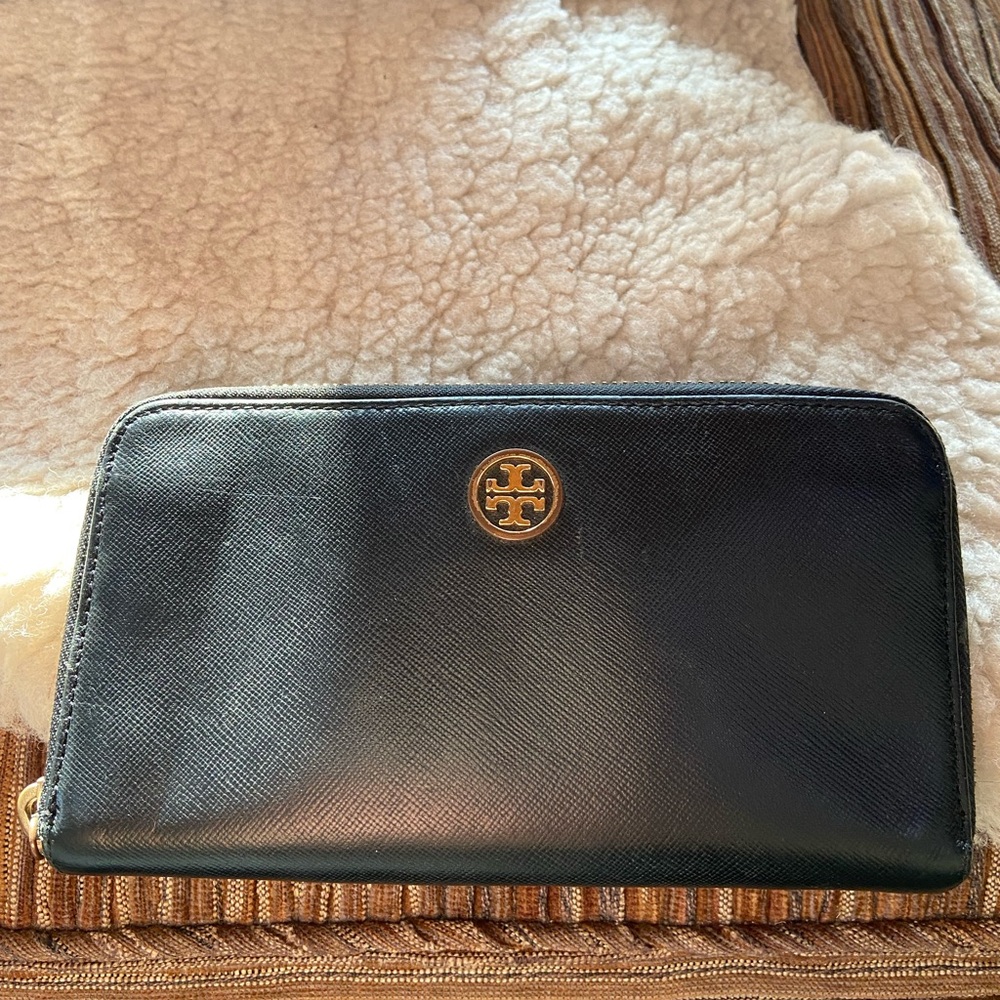 Tory Burch Black Zip-Around Wallet